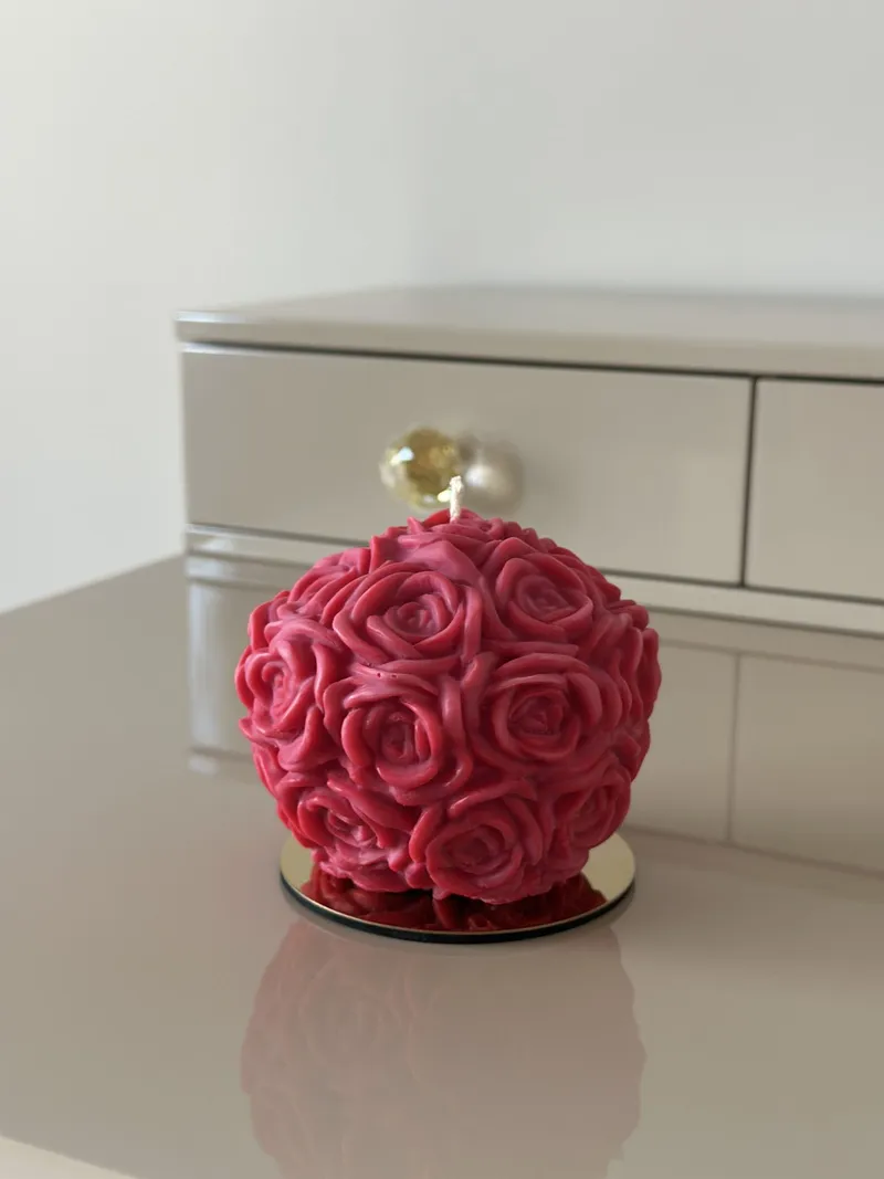 Rose — Photo 5