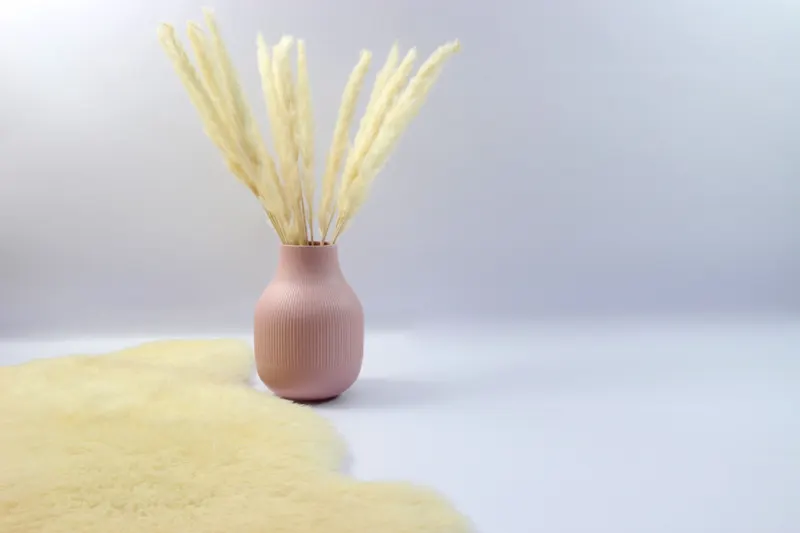 Vase Wall